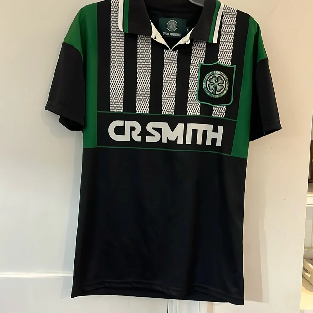Celtic football club jersey - Picture 1 of 4